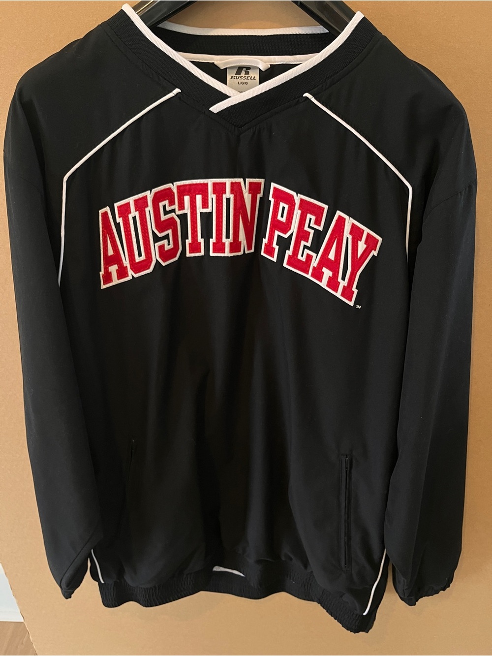 Russell Athletic Black Pullover with Red Austin Peay Lettering Sz L Mint